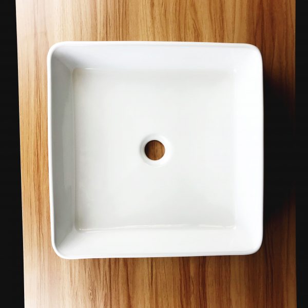 Arrow-S square above counter top basin